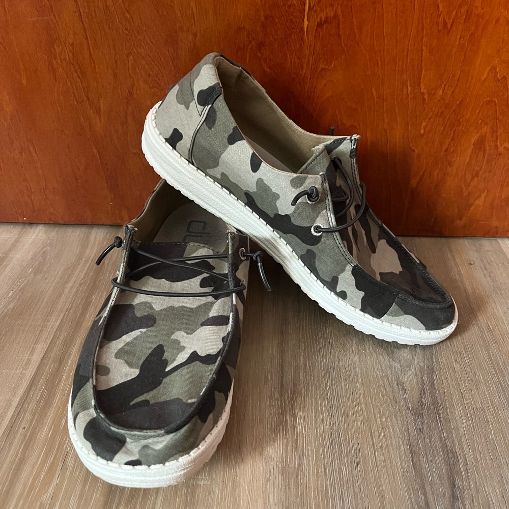 Hey Dude Wendy Shoes